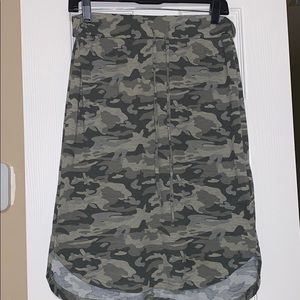 Camo midi skirt